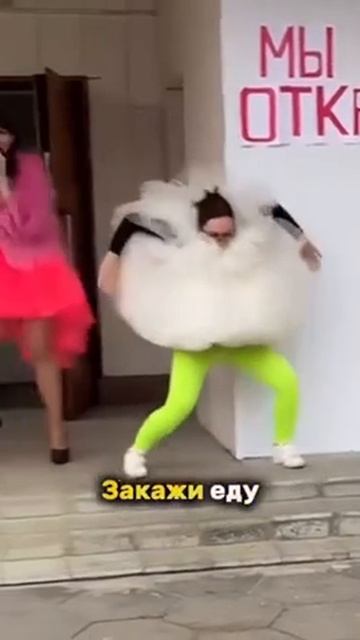 Открытие хинкальной - это шедевр.mp4