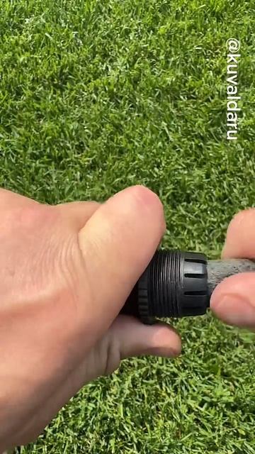 Ремонт сочящегося шланга с помощью обычной соединительной муфты😉👌