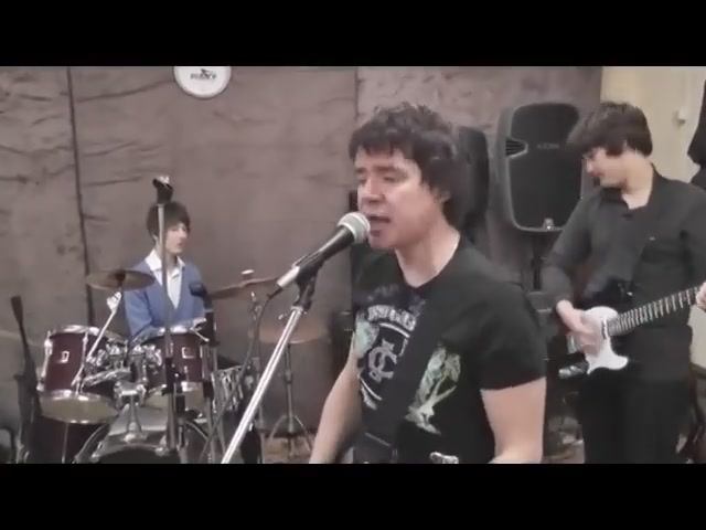 Евгений Осин и ВИА школы № 1287 - Вот какая беда (Москва 15.04.2011)
