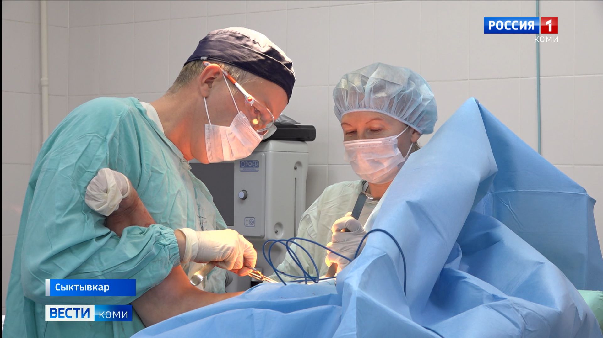 Врачи республиканской больницы освоили новую методику эндопротезирования плечевого сустава