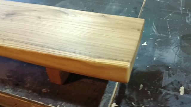 Подставка для монитора. Карагач. Масло-воск.