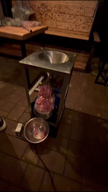 Мощная мясорубка MS32 ALUMINUM перемалывает 1 кг мяса за 10 секунд!