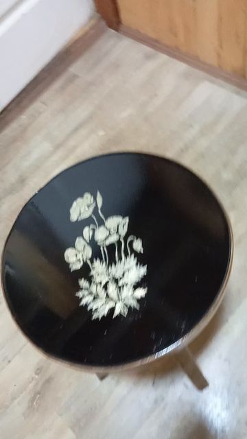 подставка из дров