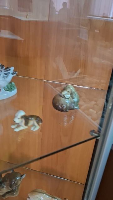 Фарфоровые и фаянсовые статуэтки в Краеведческом Музее ❤️🔥#фарфор #статуэтки #музей