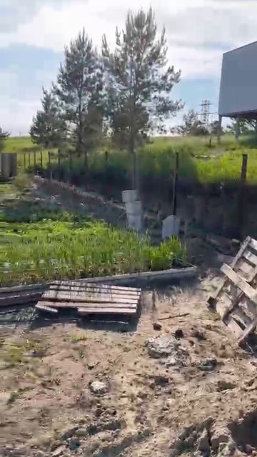 заливали ленточку под забор 80 метров