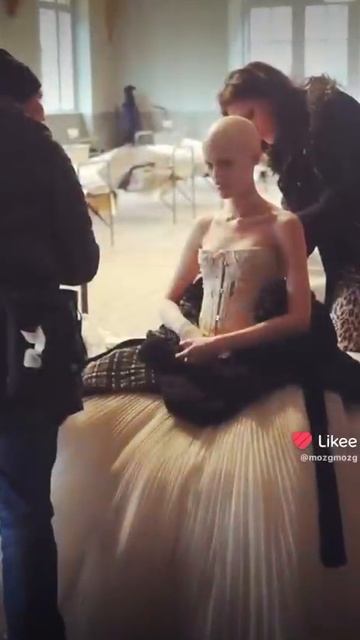 Самая необычная фотомодель❤️🔥#мир #мода #фотомодель #красота #искусство