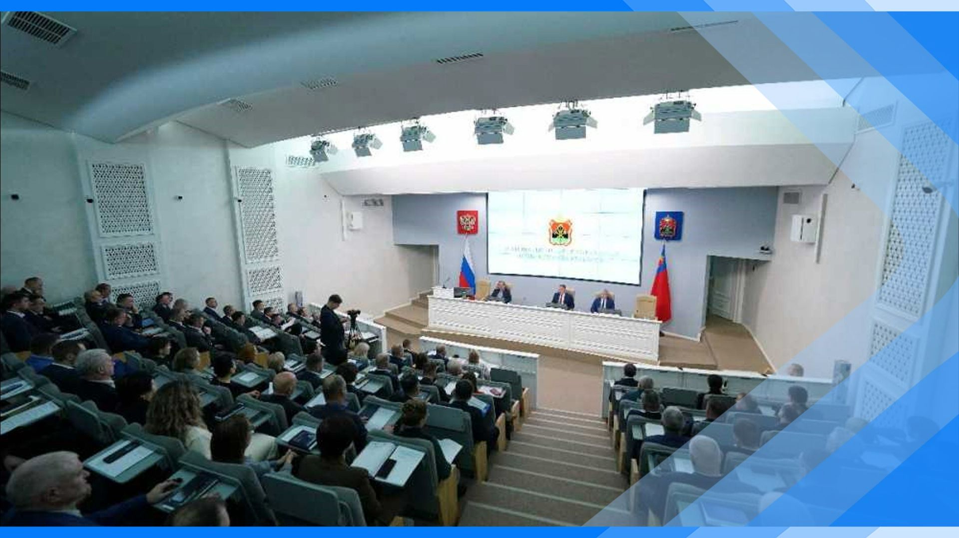 25.11.2025 Илья Середюк поручил учреждениям культуры актуализировать программы для молодежи