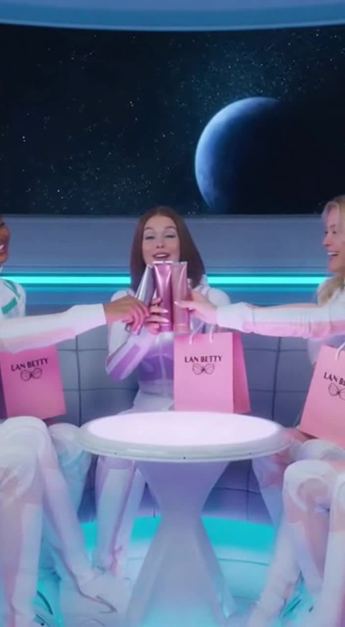 17633037306919e132a443c.mp4