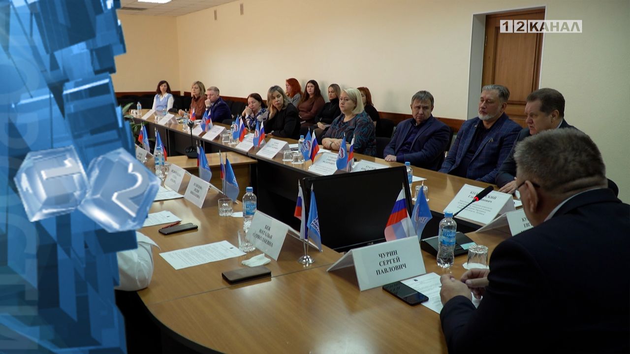 В администрации состоялась сорок вторая очередная сессия совета народных депутатов