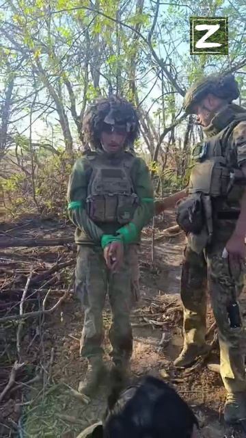 СВО Боец ВС РФ попал в плен к ВСУ и 4 дня находился с двумя украинцами на их позиции.