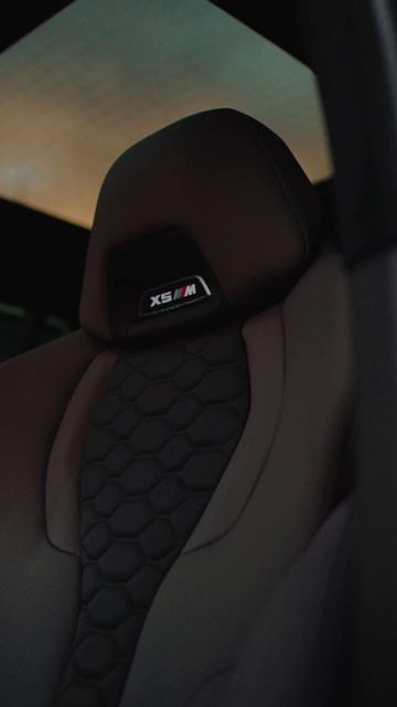 Никаких противоречий.