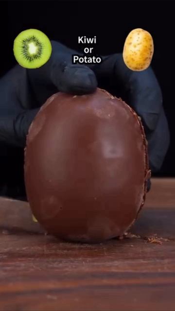 Kiwi or potato. Киви или картошка? Вот в чем вопрос. С каким дизайном сделать настенные часы?

#часы