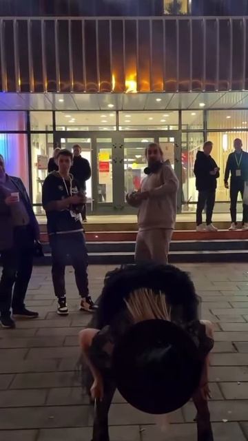 Неожиданное шоу