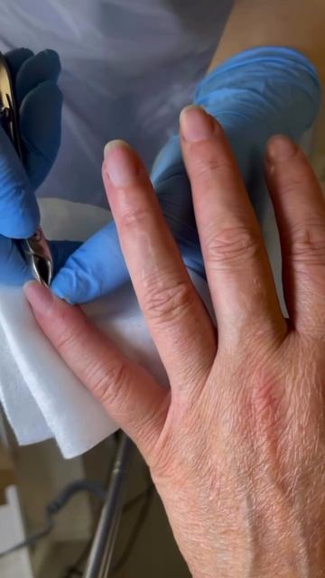 Позаботьтесь о своих руках вместе Adonis. Нальчик, Лермонтова, 30. 89626528507