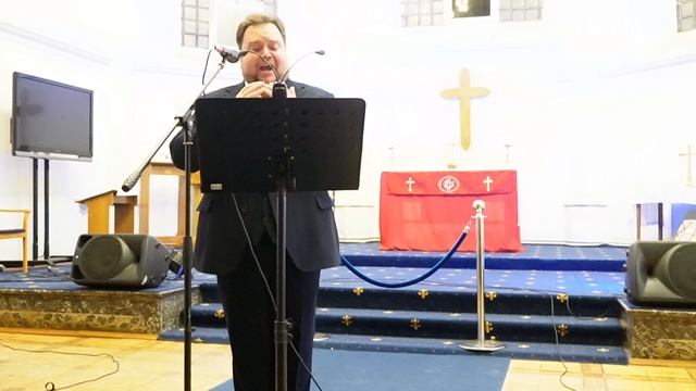 Олег Полпудин исполняет арию Призрака. Орган — Анастасия Сидельникова