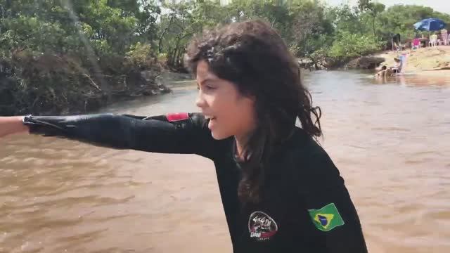 Ищим моллюсков на острове