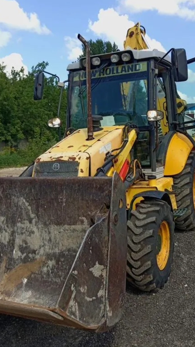 Учусь работать экскаваторной установка. 🙃