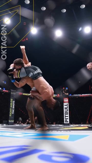 Редчайший сабмишен на турнире OKTAGON 80