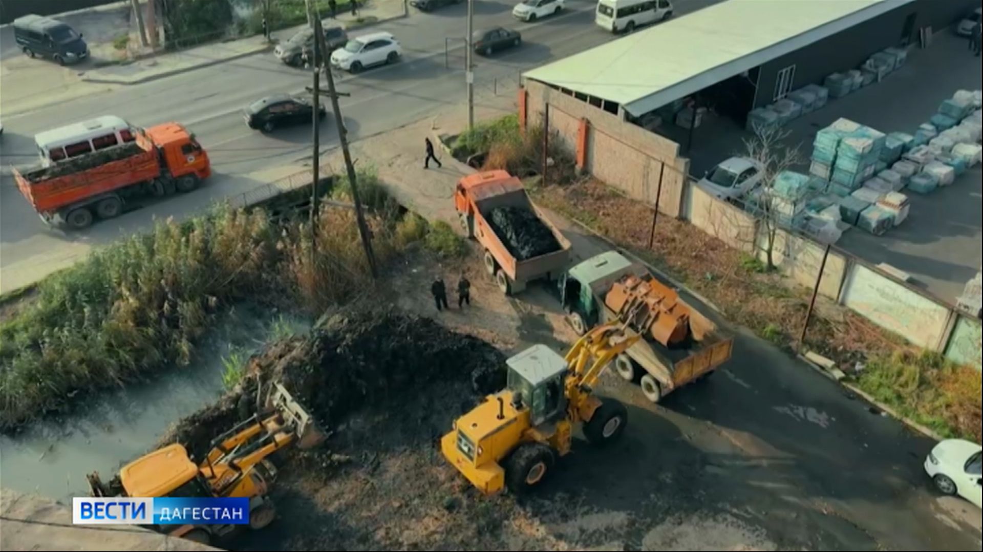 В Махачкале продолжается масштабная работа по расчистке русла реки Тарнаирки.