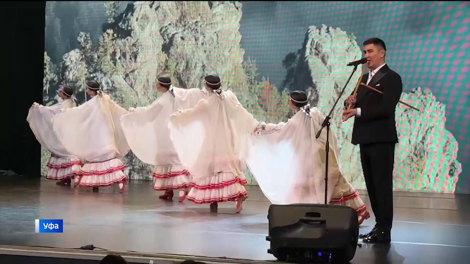 Уфимец Айгиз Хашимов стал победителем конкурса кураистов имени Рустама Шарипова