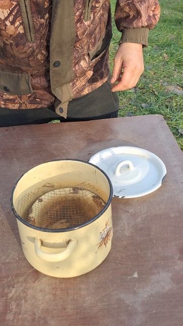 Самоделка приспособление Коптильня своими руками #diy #полезныесоветы #хитрости #врек #shorts