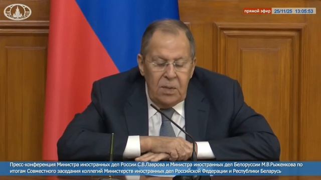 🖥️ Глава российского МИД Сергей Лавров прокомментировал параноидный бред, который изрёк Макрон отно