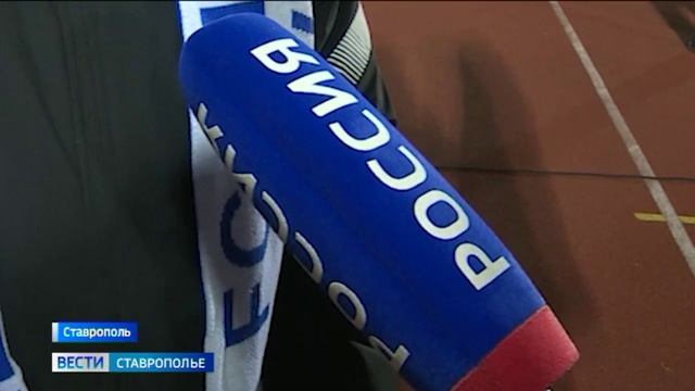 Футболистам клуба «Динамо Ставрополь» вручили долгожданные награды