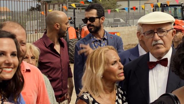 Смотреть онлайн Белое вино из Баббудойу Bianco di Babbudoiu - Дублированный трейлер