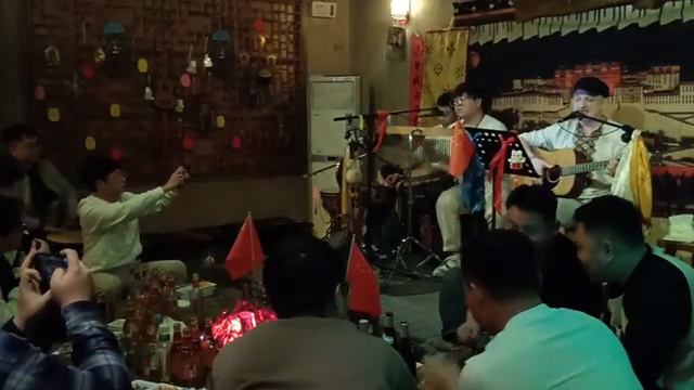 Роман Кормаков -квартирник русского рока в Китае