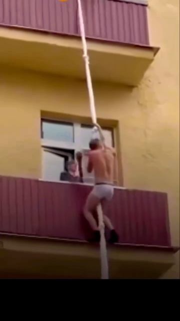 Когда у тебя 6 звезд в GTA 😁