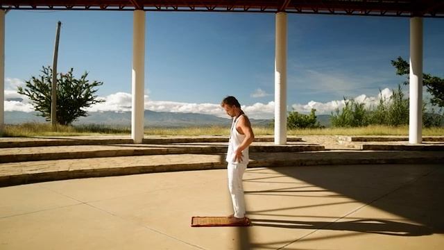 Энергопрактика перед стоянием на досках садху Пранаяма Цигун Казачий спас Гимнастика Йога [get.gt]