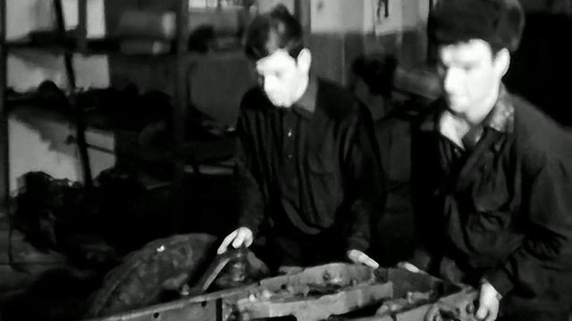 1970 год. Тюменская область. Ремонт тракторов