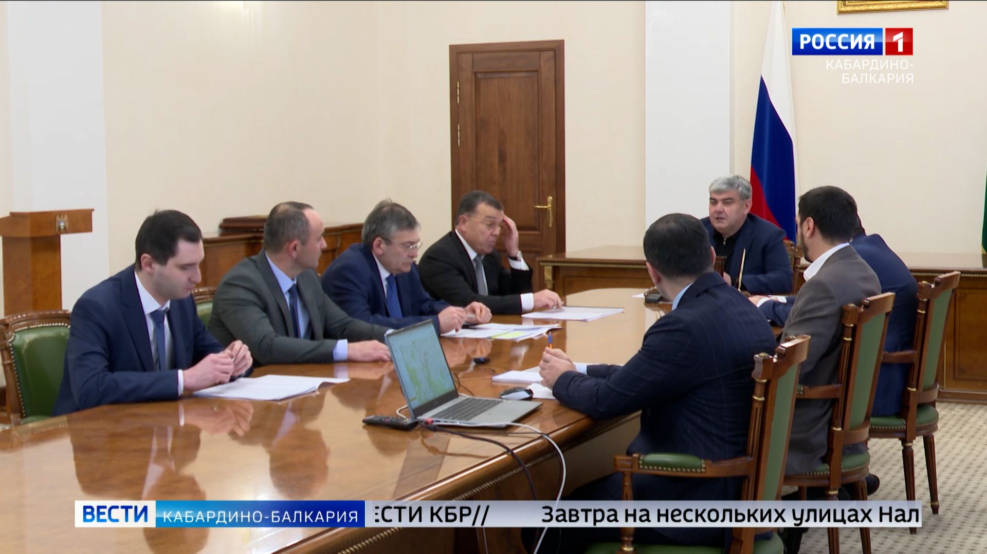 Глава КБР Казбек Коков провел совещание с представителями минтранса и администрации Нальчика