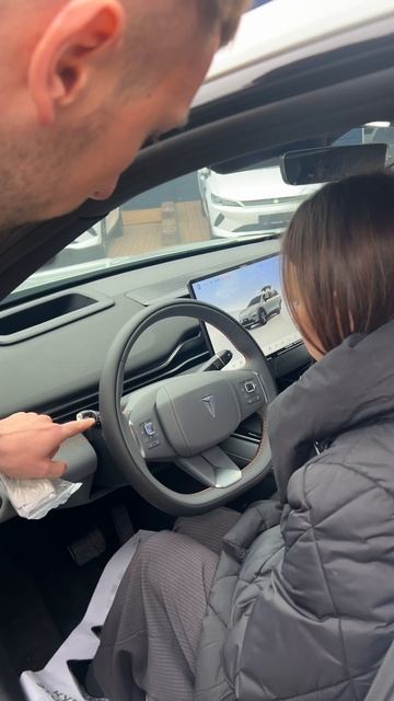 + 1 в семью. Новые владельцы Shenlan S05