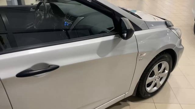 Хендай солярис 2012