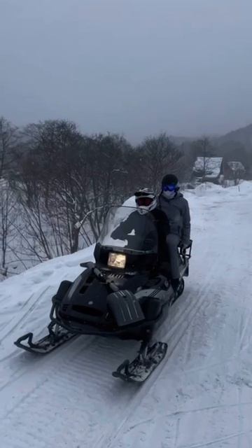 Прогулки на снегоходах❤️ Сахалин прекрасен в любое время года☺️