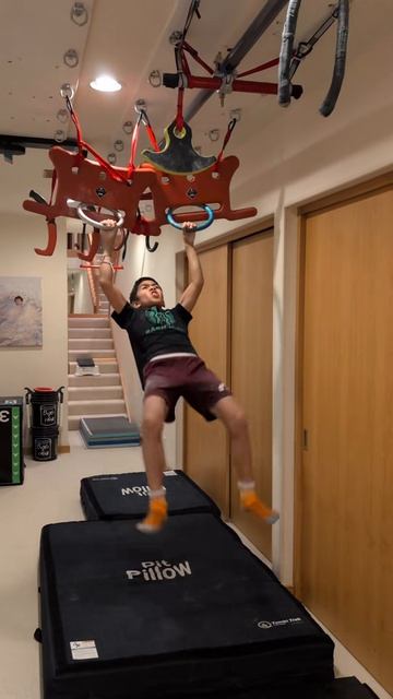 #спорт #турник #отжимание #подтягивание #подтягивания #турники #топ #топчик #роликдня #видеодня #луч