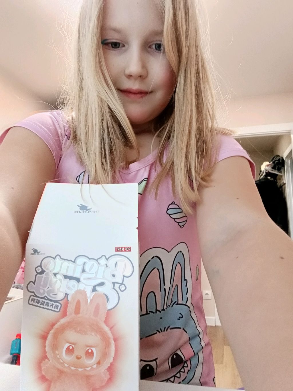 распаковка лабубу