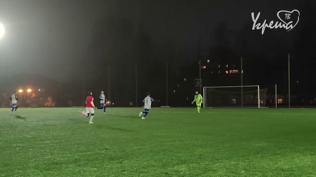 Товарищеский матч по футболу