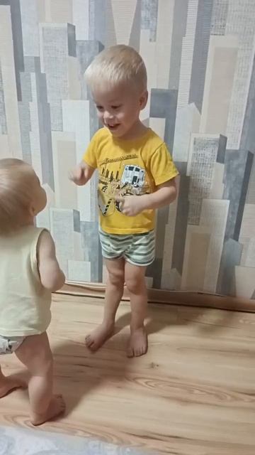 VID_20251119_200042_767