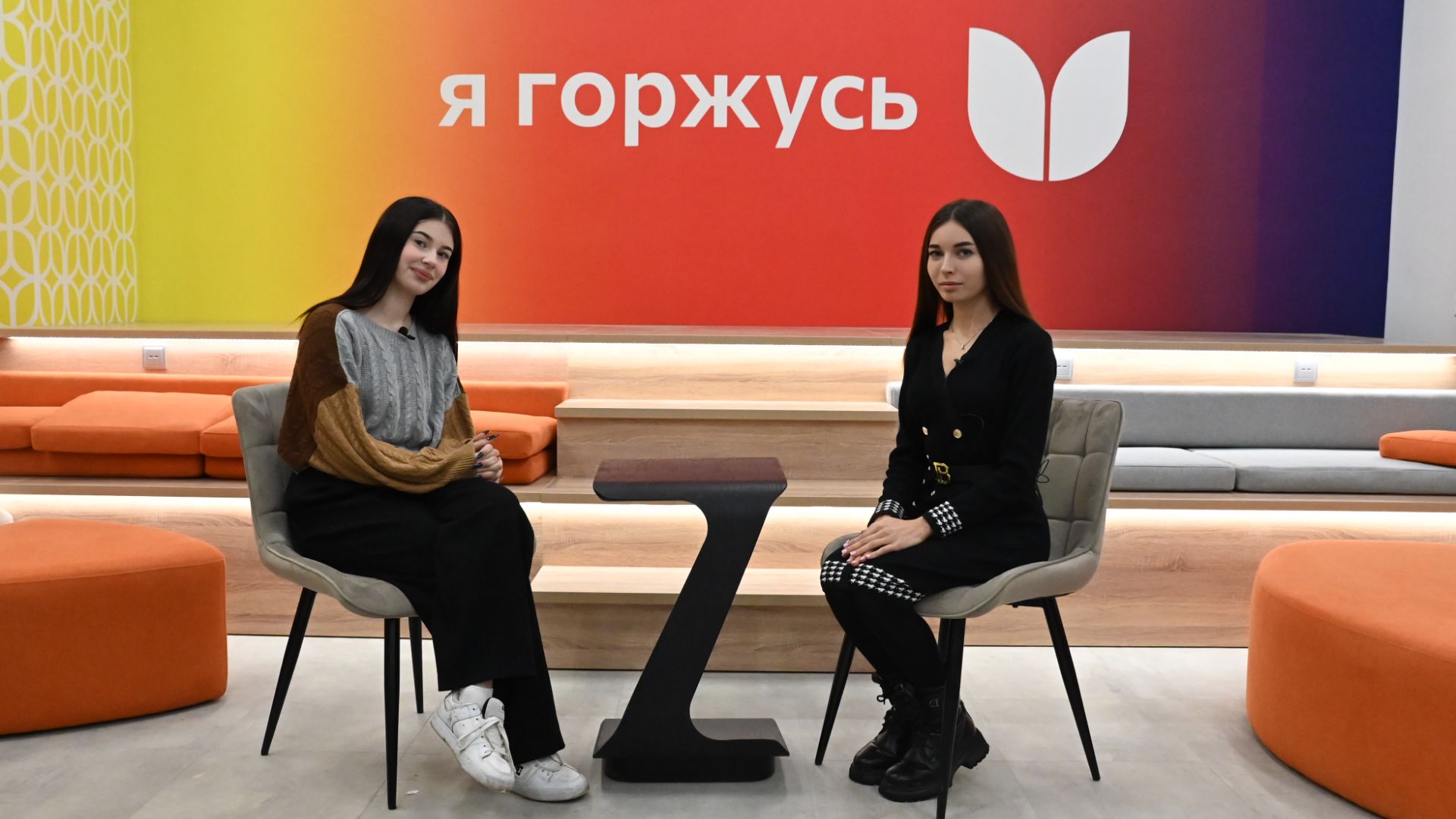 📹 Смотрите большое интервью с Елизаветой Дикой – победительницей форума «Россия объединяет».