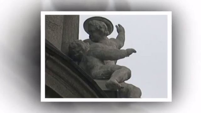 СКУЛЬПТУРЫ НА ФАСАДАХ ДОМОВ. САНКТ-ПЕТЕРБУРГ.