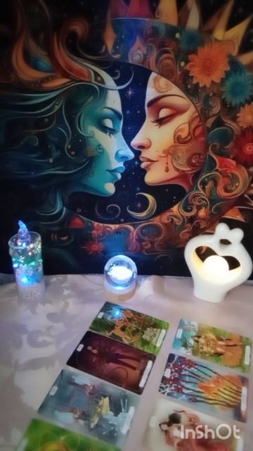 Для женщин#таро#гадание#эзотерикаипсихология#пробуждение#близннцовыепламена