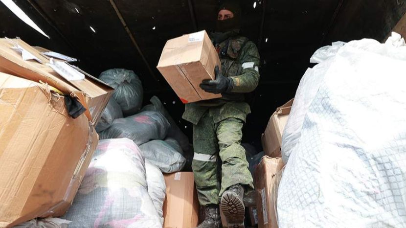 Активисты в Гагаринском районе собрали более 10 тонн грузов для участников СВО