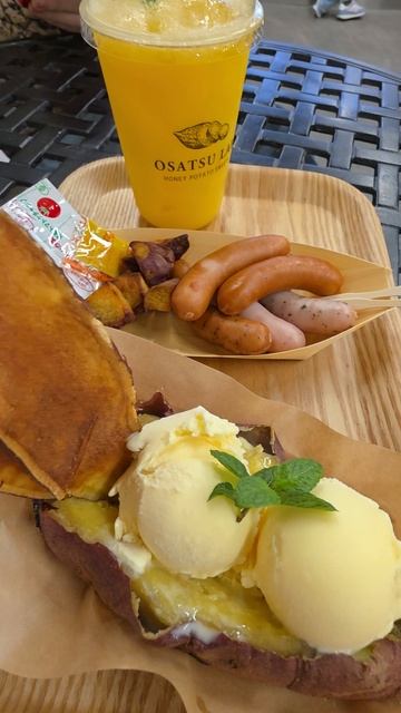 Такого сочетания в еде Вы точно не могли представить, в Наре, Япония