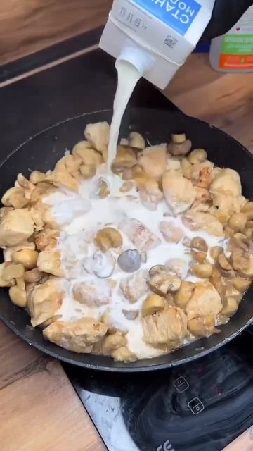 Жульен на картофельной подложке