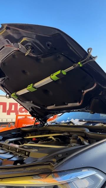 Аккумуляторный подкапотный фонарь от компании Greenworks 😎👍