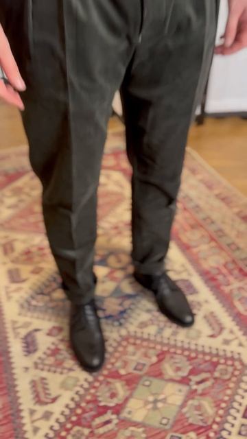 ТЕМНО-СИНИЕ с КРОССОВКАМИ или ЧЕРНЫЕ С БОТИНКАМИ? ПРОНИНБРЮКИ #брюки