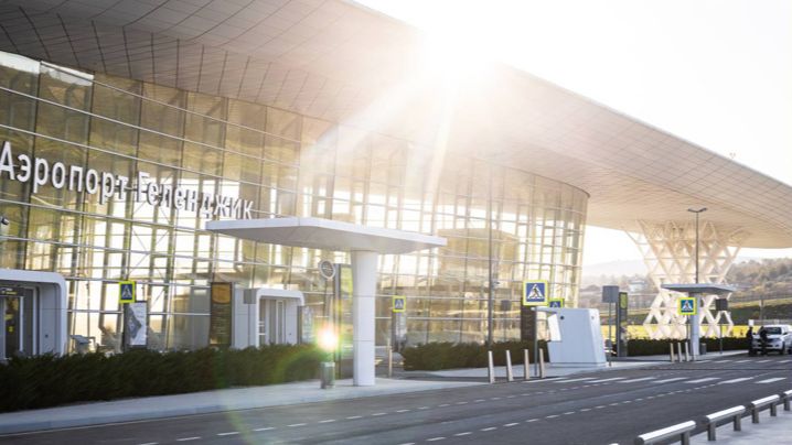 Аэропорт Геленджика возобновил работу в штатном режиме