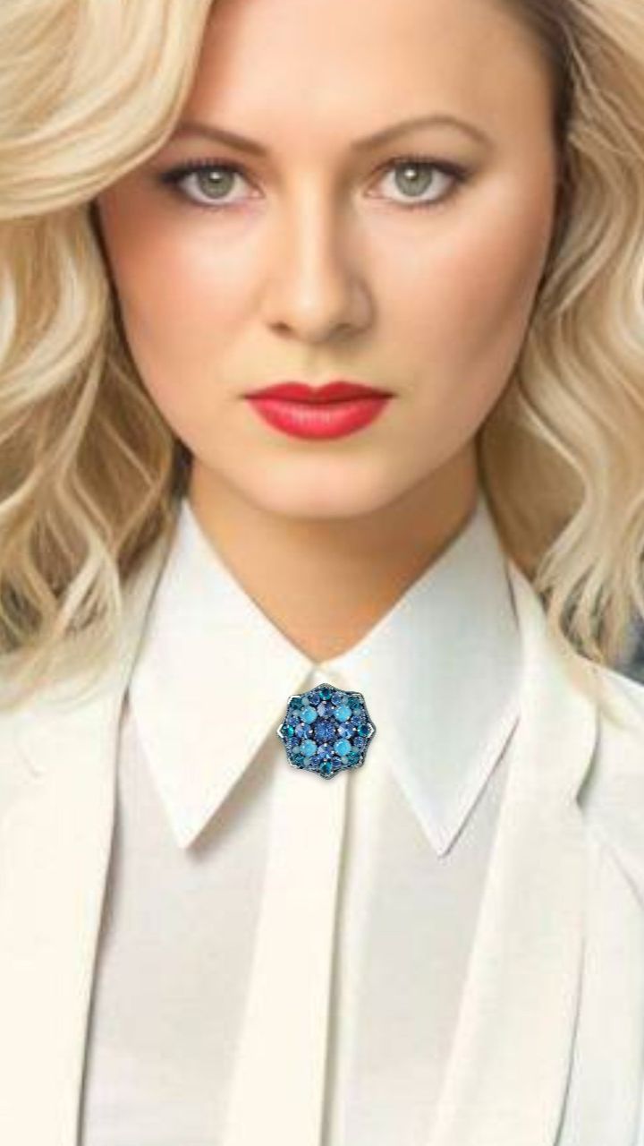 Брошь Морозная свежесть https://www.ozon.ru/product/brosh-moroznaya-svezhest-3158536426/